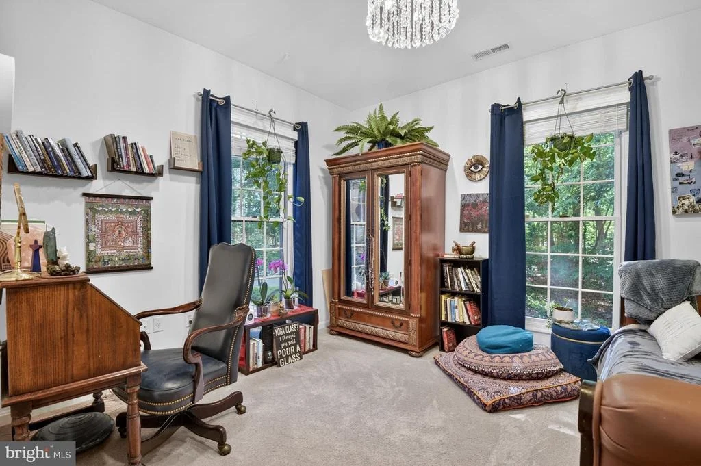 Photo of 1137 SUGARLOAF MOUNTAIN ROAD