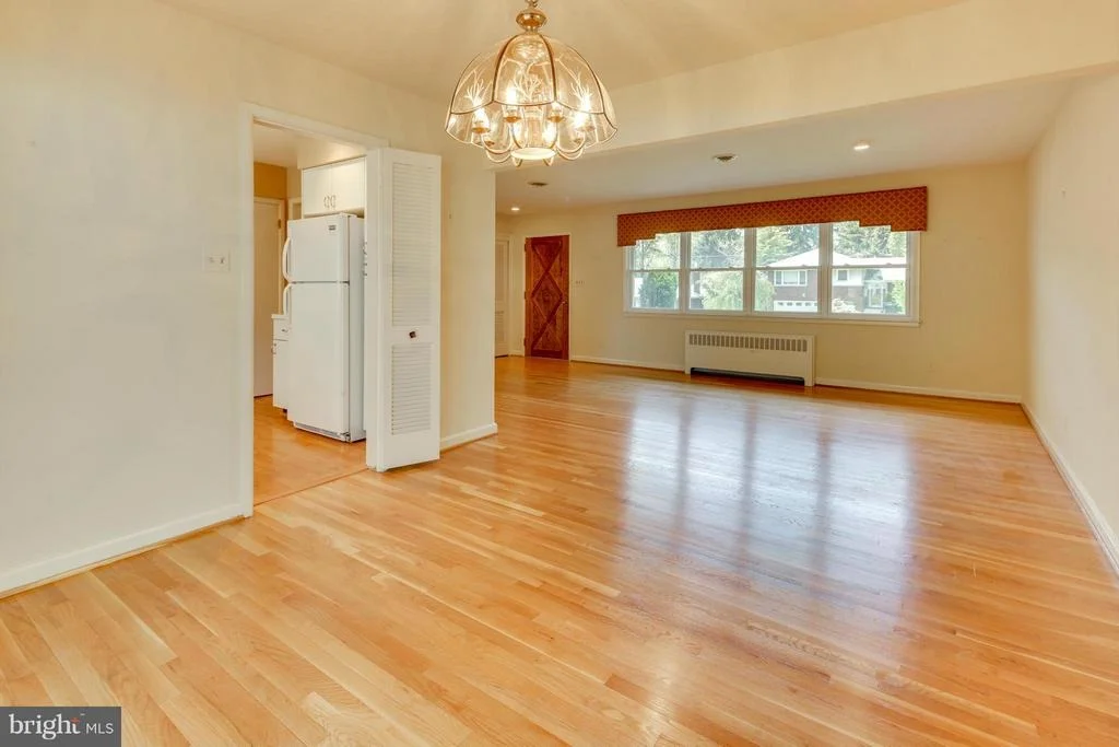 Photo of 6605 DEANCROFT ROAD