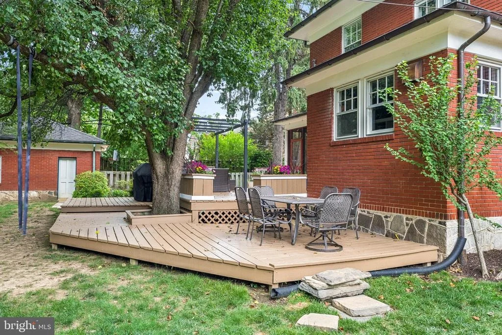Photo of 6900 PETWORTH ROAD