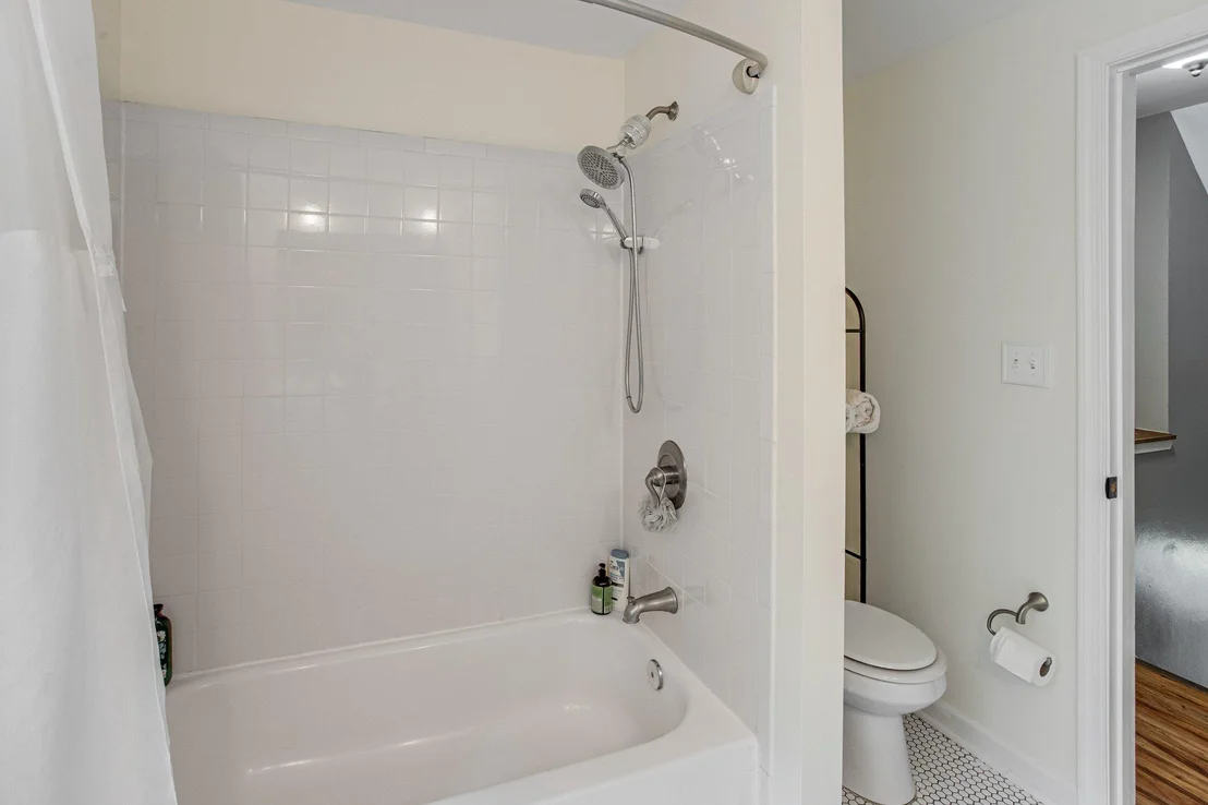 Photo of 8005 GRACIE DRIVE