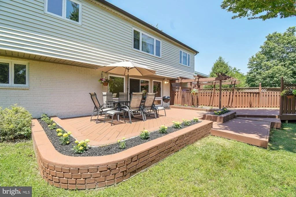 Photo of 1120 DEVERE DRIVE