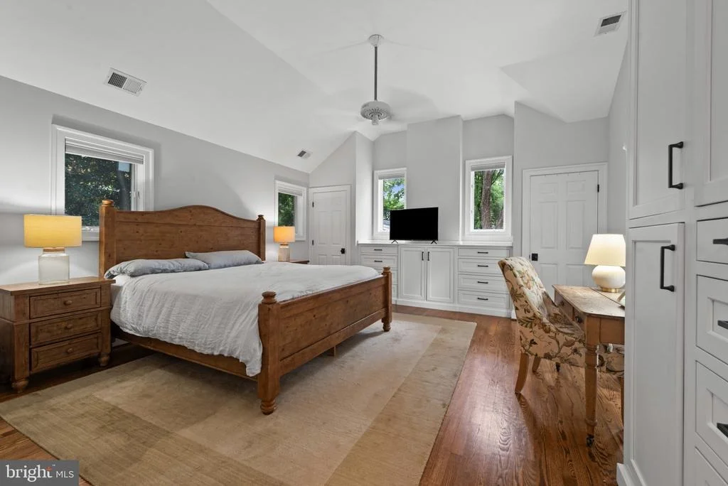 Photo of 7807 OVERBROOK ROAD