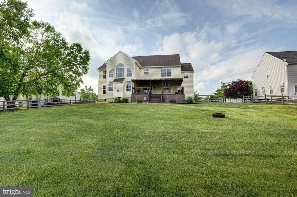 Photo of 123 WILLOW GROVE MILL DRIVE