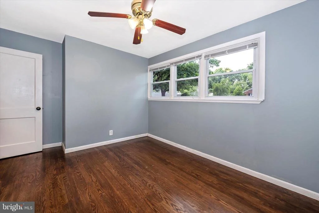 Photo of 1202 FAIRVIEW AVENUE