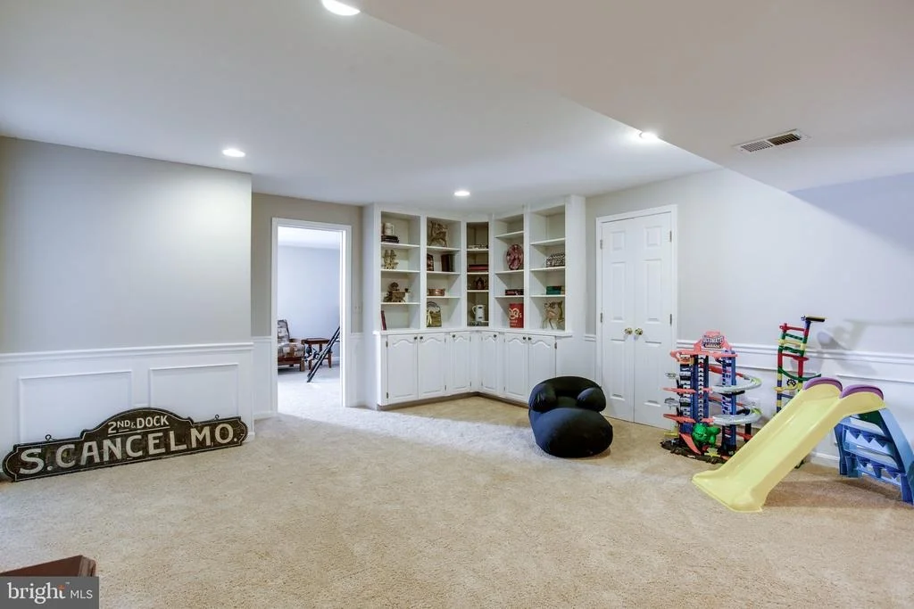 Photo of 12704 POND CREST LANE