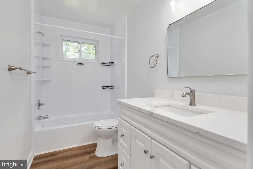 Photo of 541 CRESTPARK DRIVE