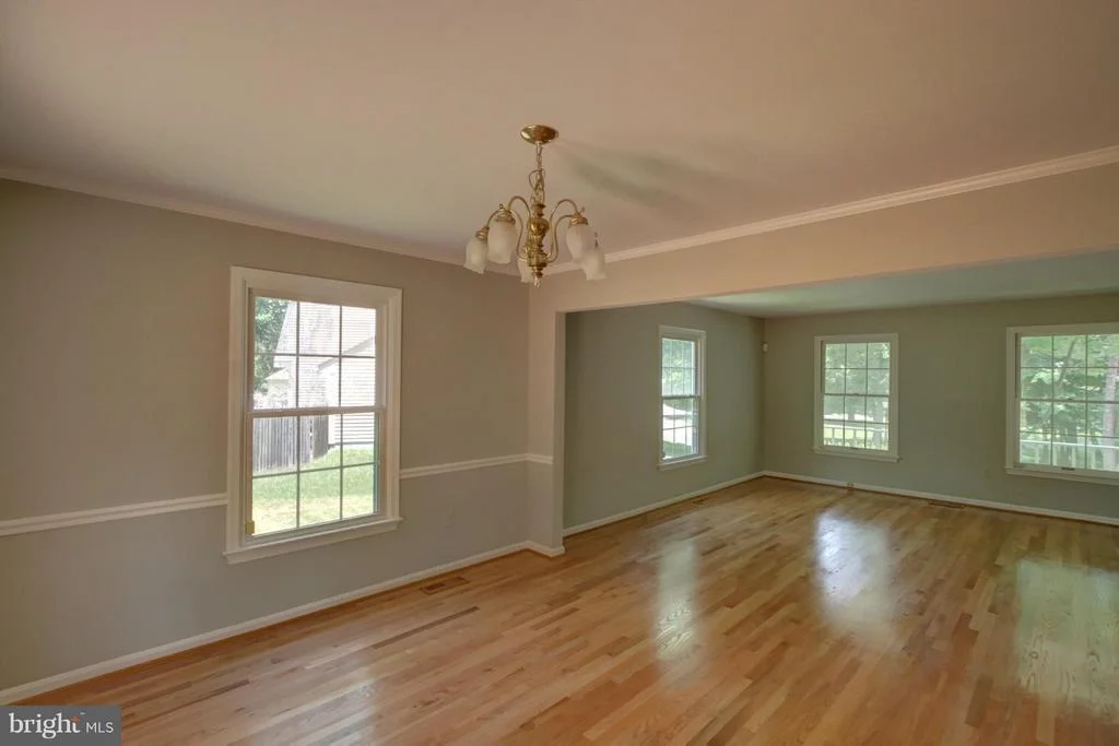 Photo of 2836 CAIRNCROSS TERRACE