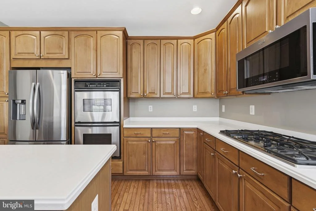 Photo of 1124 OAK TREE DRIVE