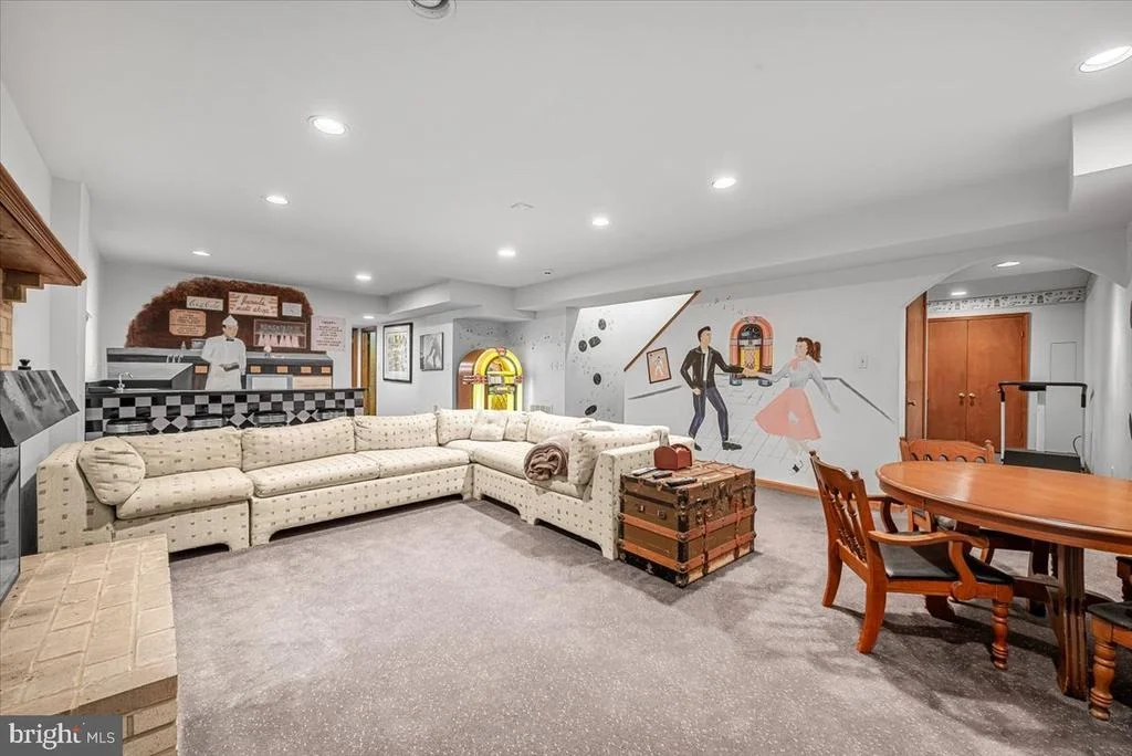 Photo of 10616 WILLOWBROOK DRIVE