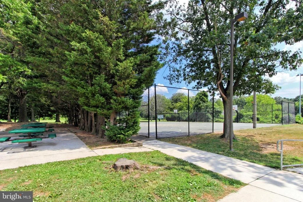 Photo of 5002 REGINA DRIVE