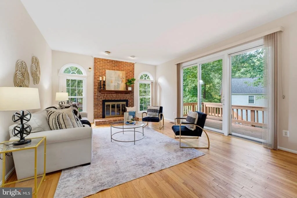 Photo of 7827 BELLEFLOWER DRIVE