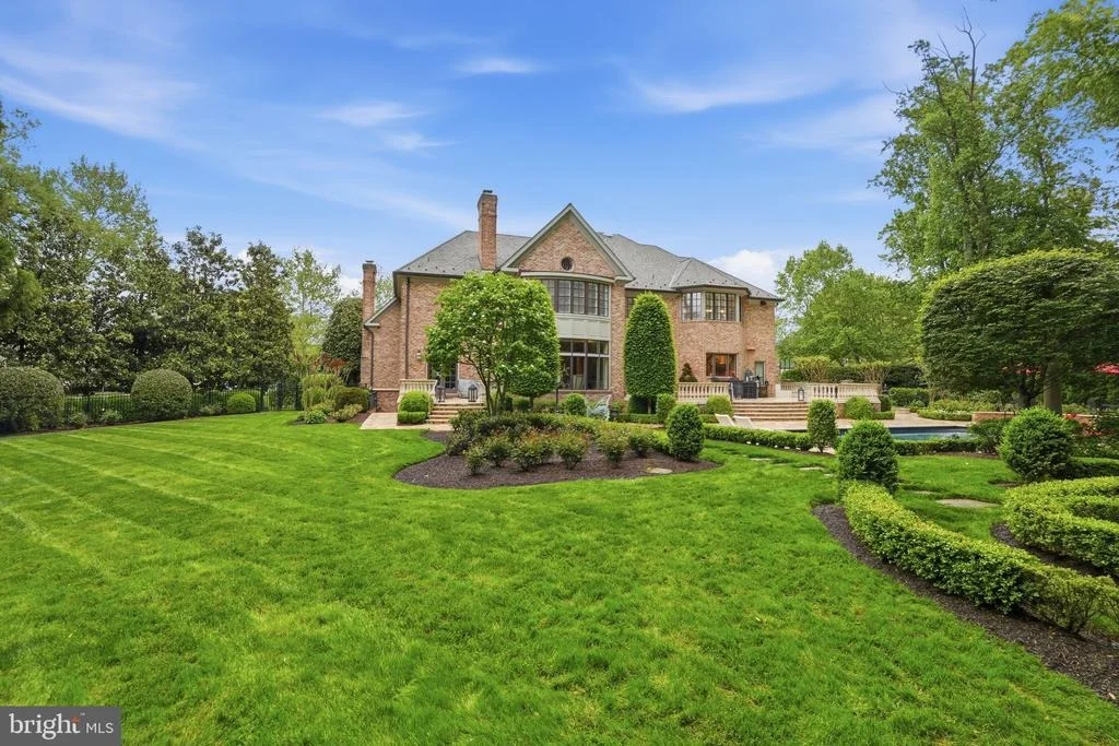 Photo of 1204 DAVISWOOD DRIVE