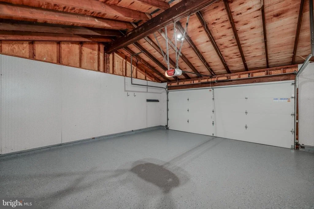 Photo of 8815 BURBANK ROAD