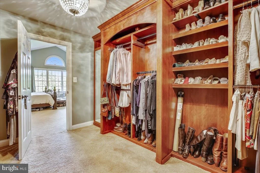 Photo of 21129 GOLF ESTATES DRIVE