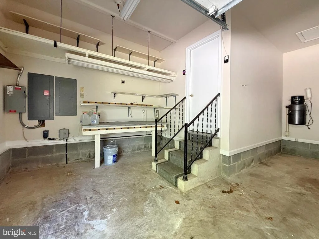 Photo of 6499 AURA DRIVE