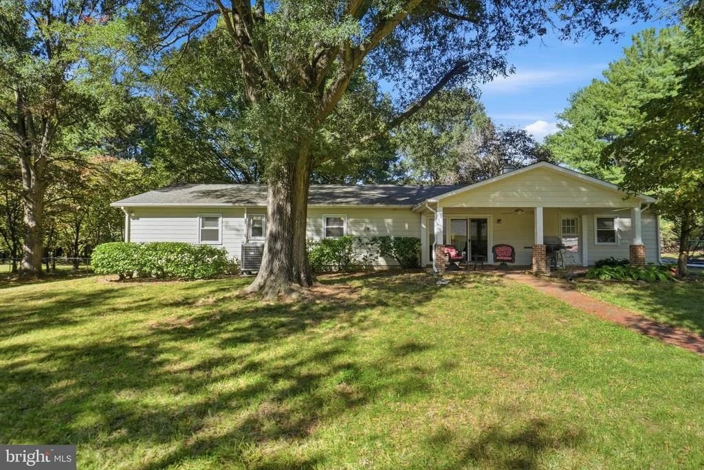 Photo of 15211 CANDY HILL ROAD