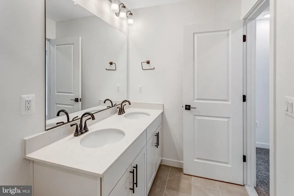 Photo of 624 CLOVER LANE
