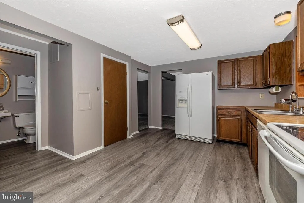 Photo of 1810 ROCKY GLEN DRIVE