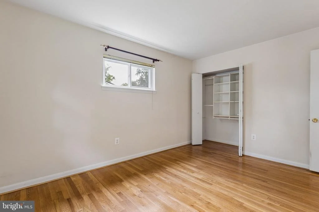 Photo of 1506 AINSLEY ROAD