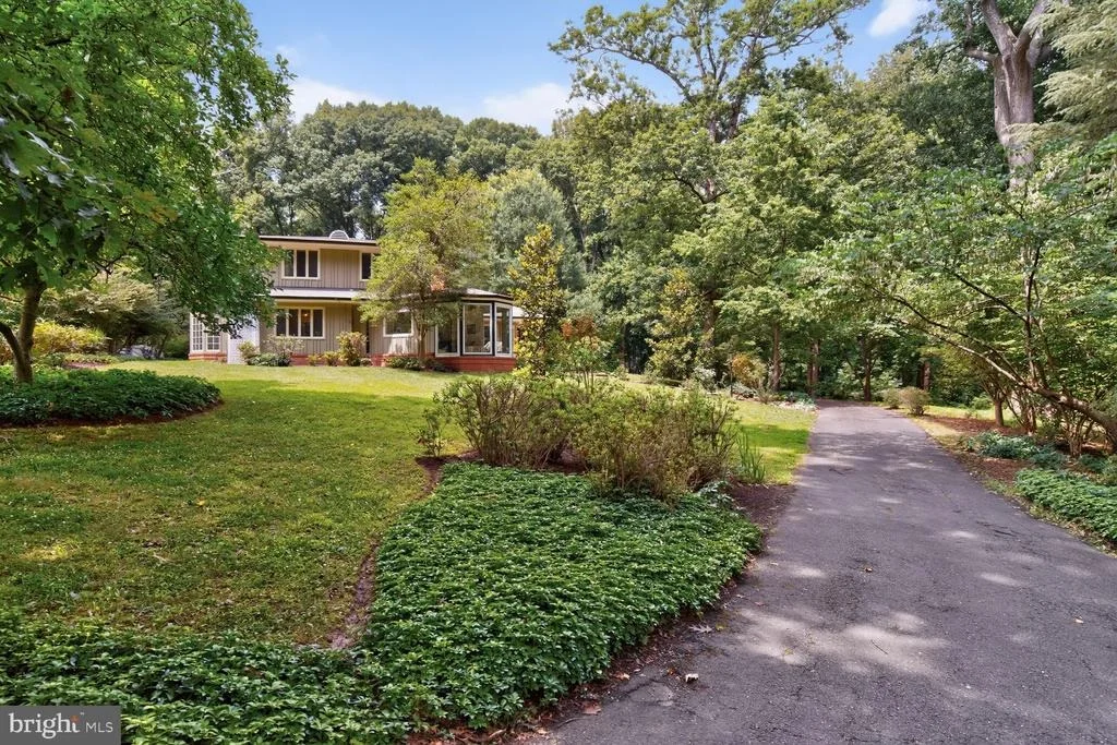 Photo of 1118 ORCHARD WAY