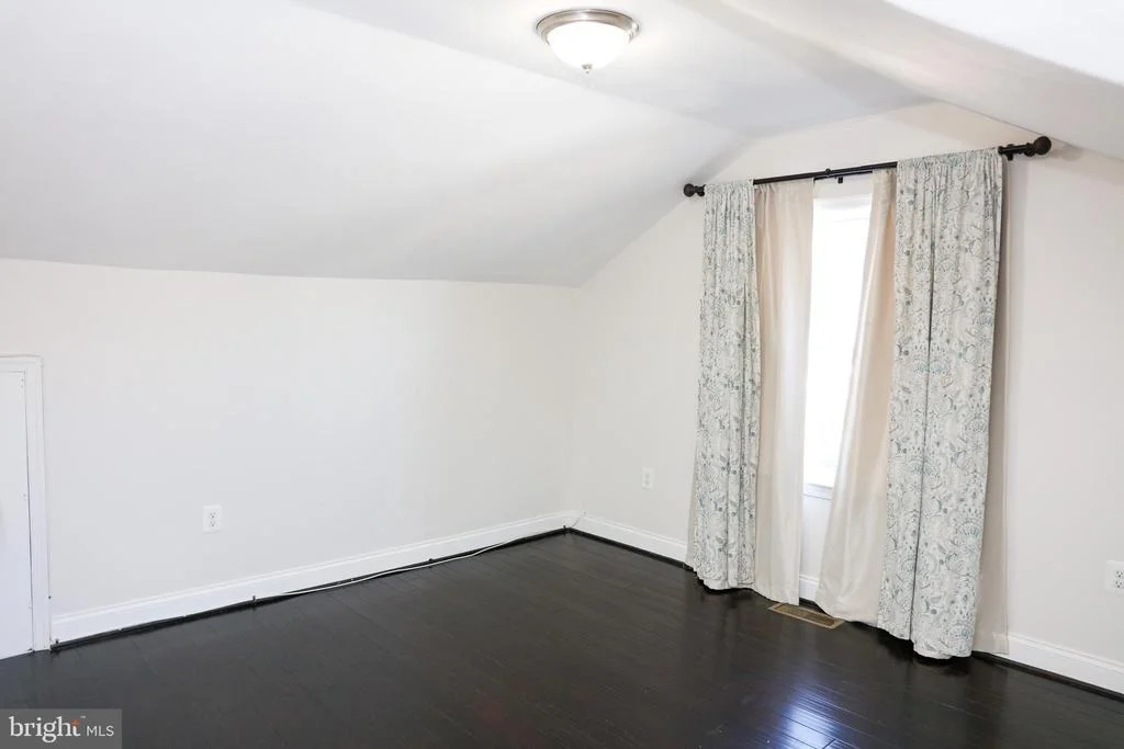 Photo of 6846 BALTIMORE ANNAPOLIS BOULEVARD