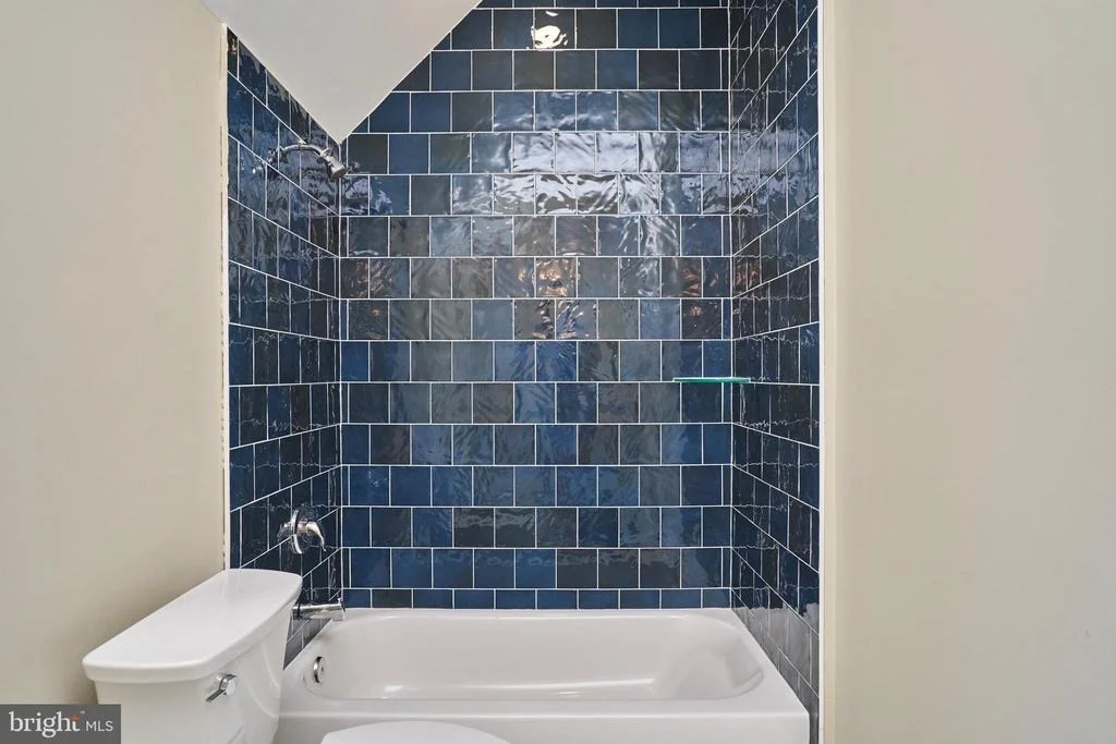 Photo of 7019 RIDGE DRIVE
