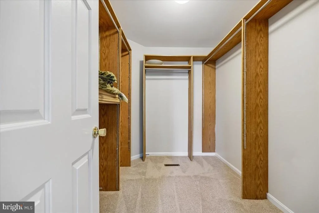 Photo of 8009 STONE RIDGE DRIVE