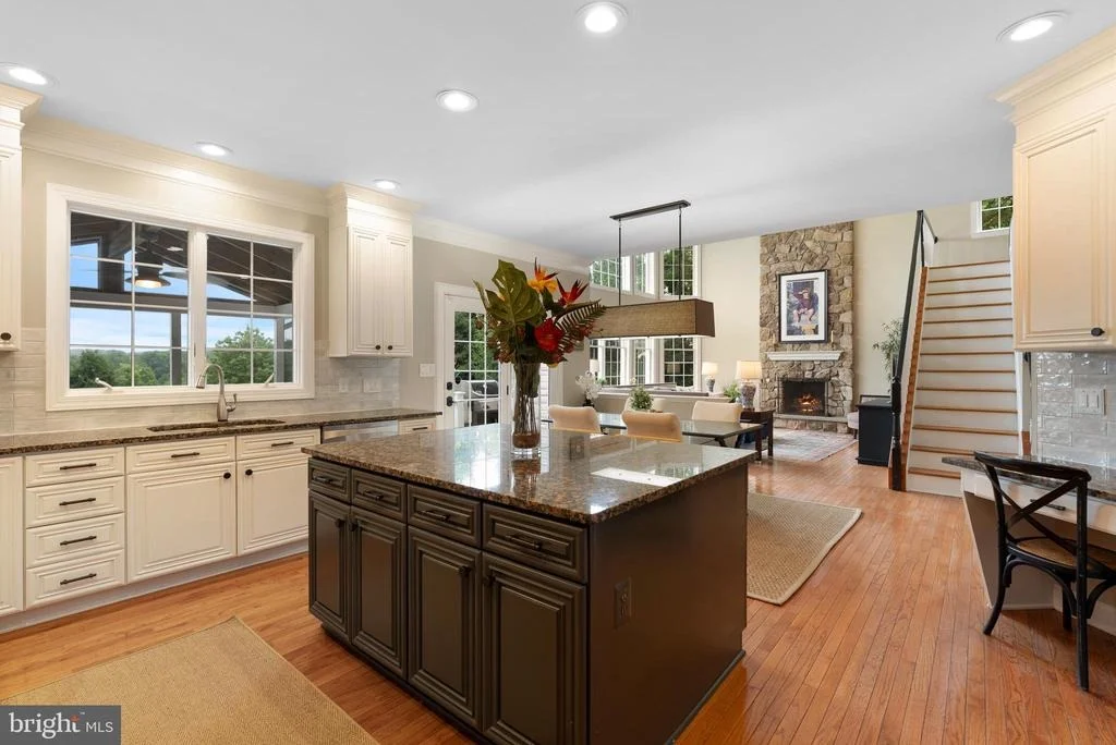 Photo of 14835 HUNTING WAY