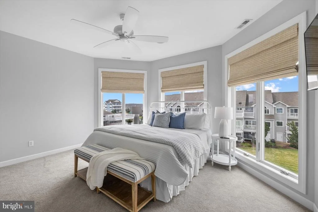 Photo of 35 INLET VIEW COURT