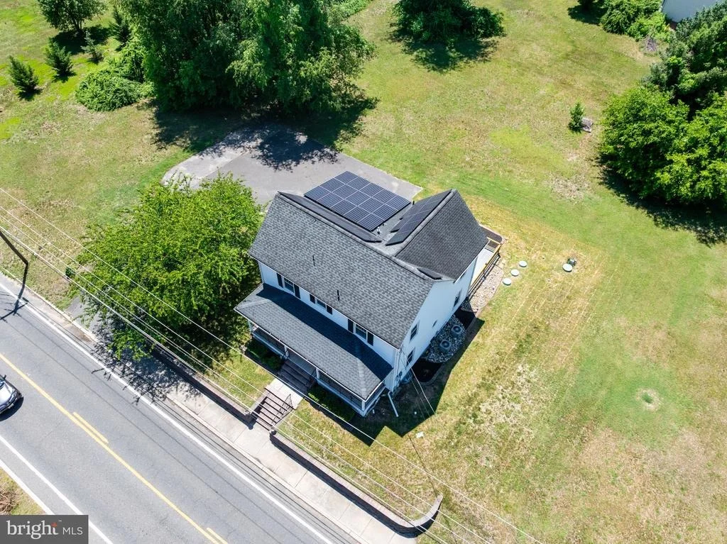 Photo of 402 BARNSBORO ROAD