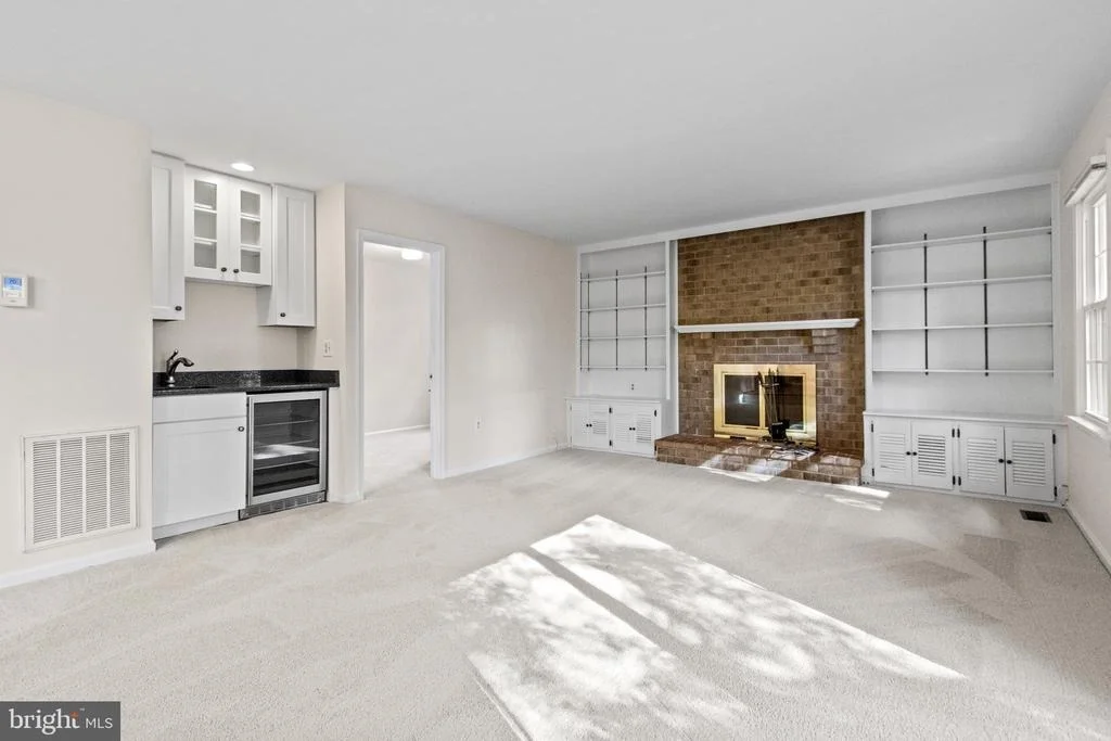 Photo of 2614 BEECHMONT LANE