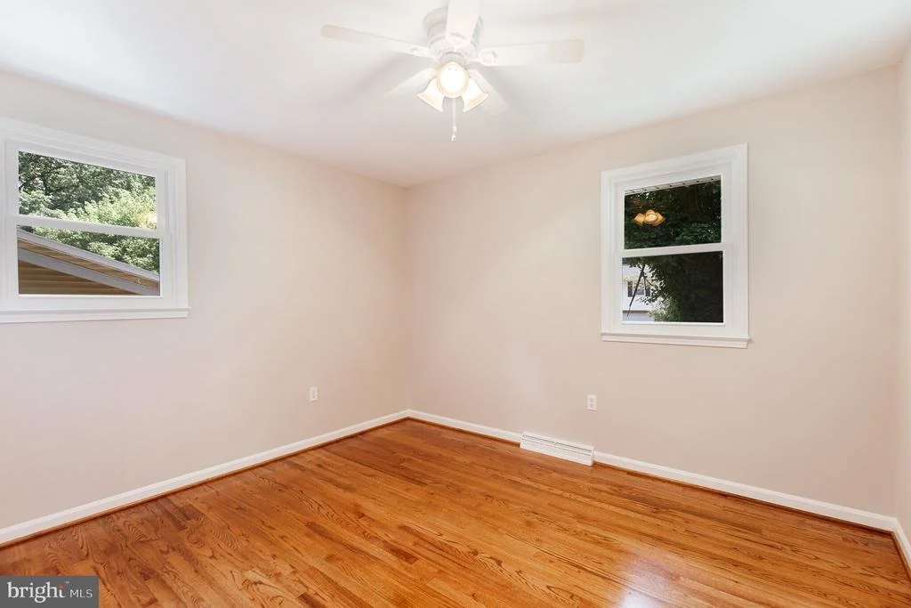 Photo of 12403 LYTTON AVENUE