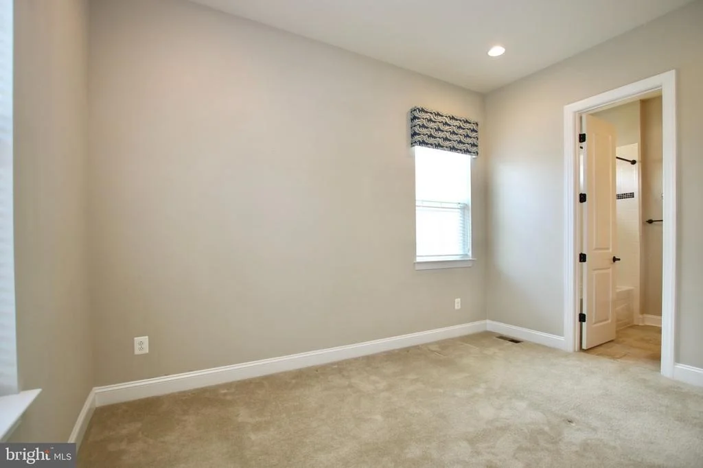 Photo of 114 TURNSTONE LANE