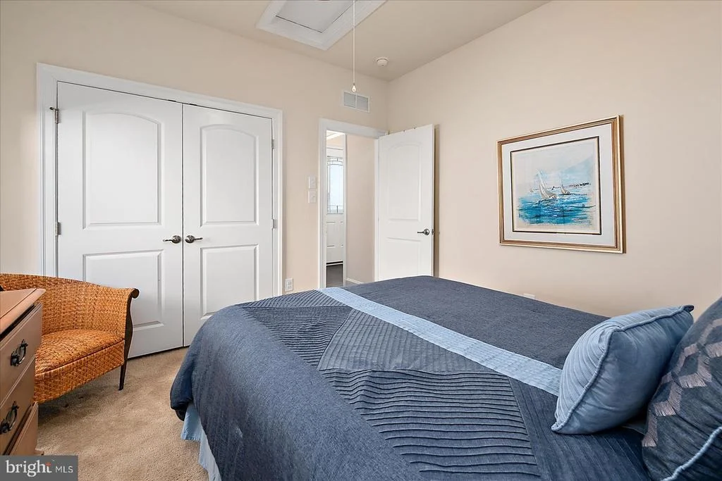 Photo of 30561 SILVERTON ROAD