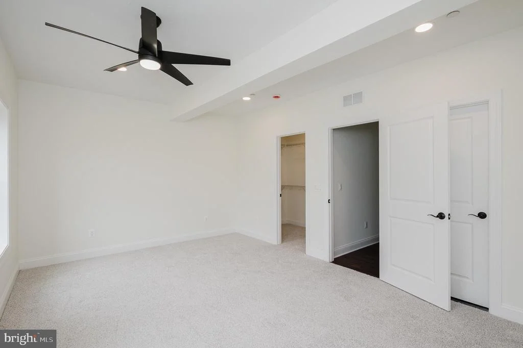 Photo of 1709 LAUREL BROOK ROAD