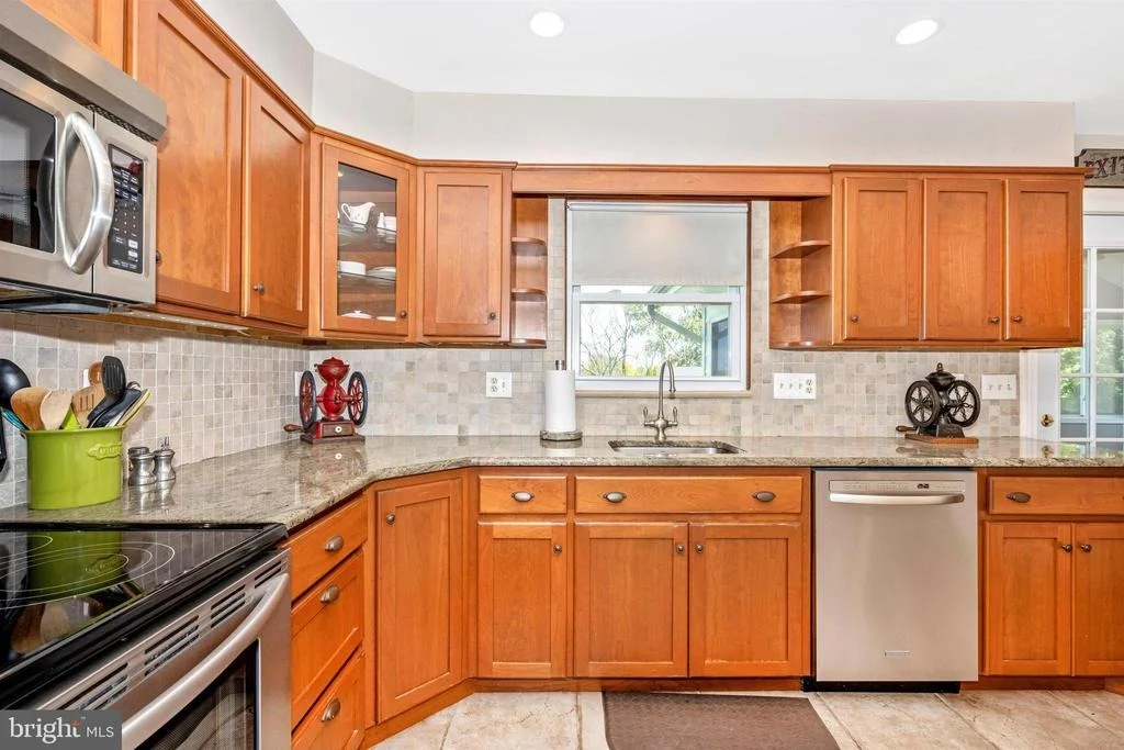 Photo of 25103 OAK DRIVE