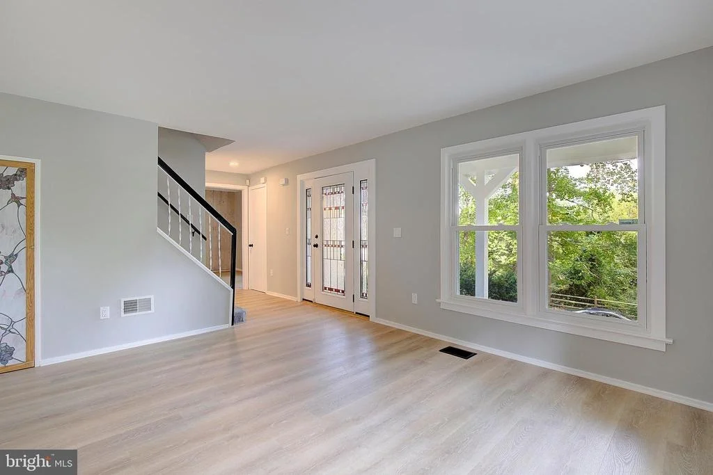 Photo of 349 ARBUTUS DRIVE