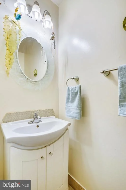 Photo of 8636 OPEN MEADOW WAY