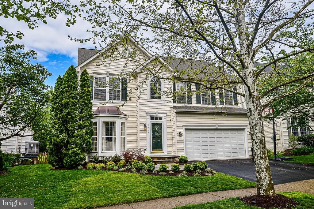 Photo of 26139 MURREY DRIVE