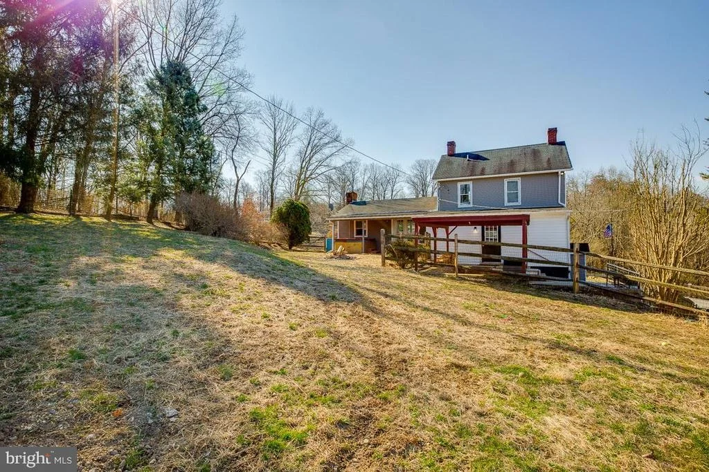 Photo of 5431 HINES ROAD
