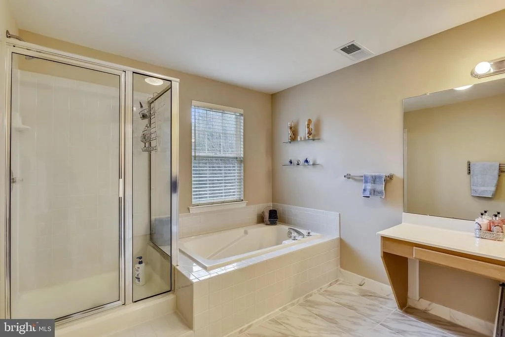Photo of 8203 STRINGFELLOW PLACE
