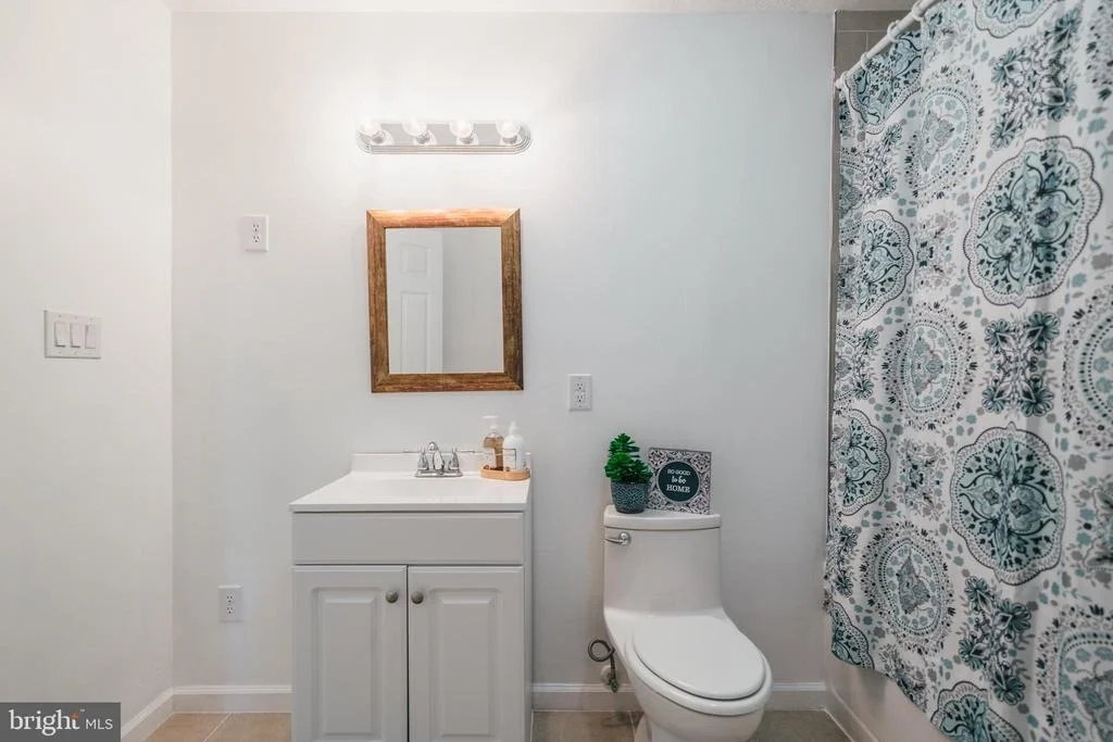 Photo of 3273 MEANDER RUN ROAD