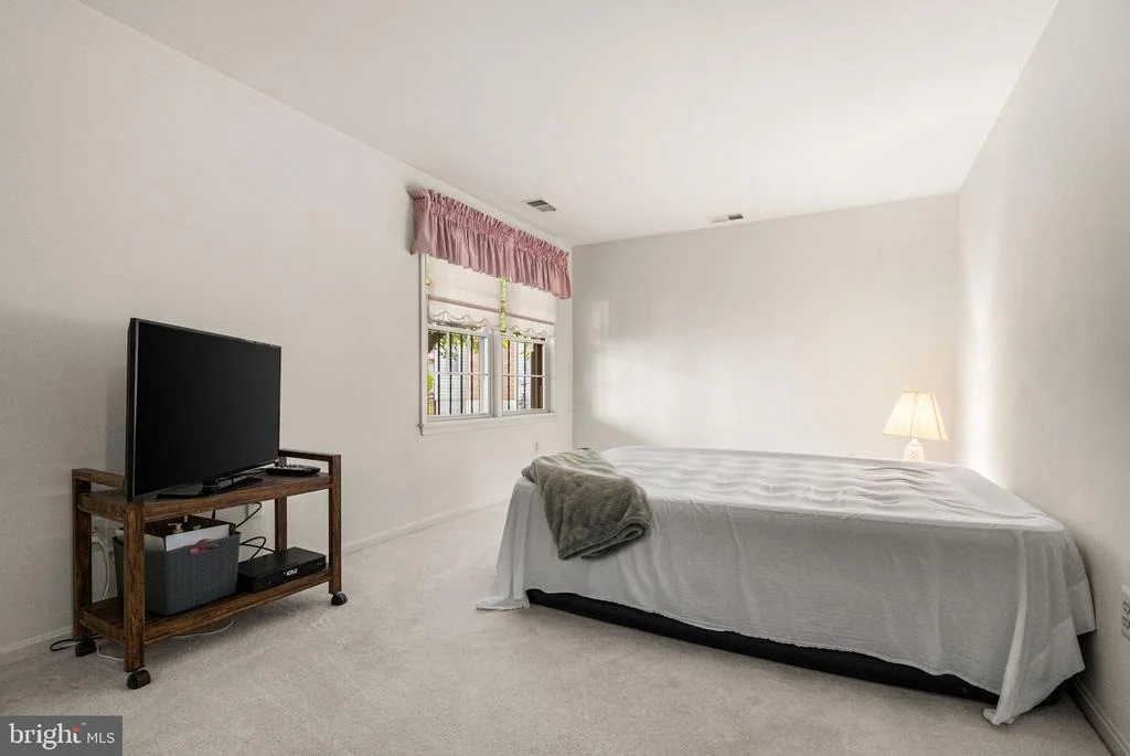 Photo of 6011 BURNSIDE LANDING DRIVE