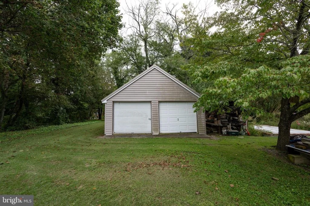 Photo of 305 WALNUT STREET
