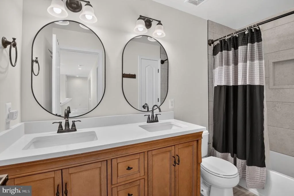 Photo of 6553 BALLYMORE LANE