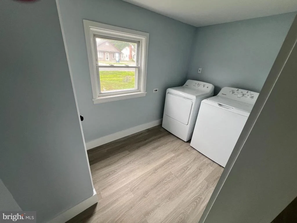Photo of 425 HENRY STREET