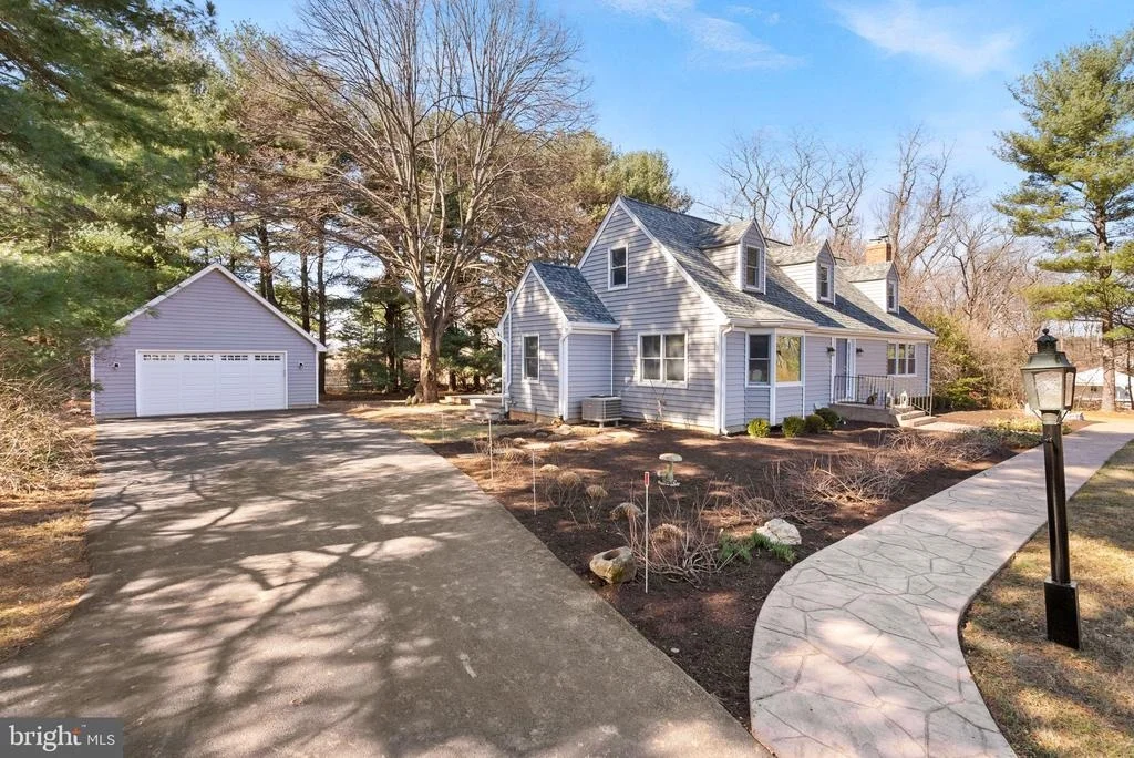 Photo of 21030 PEACH TREE ROAD