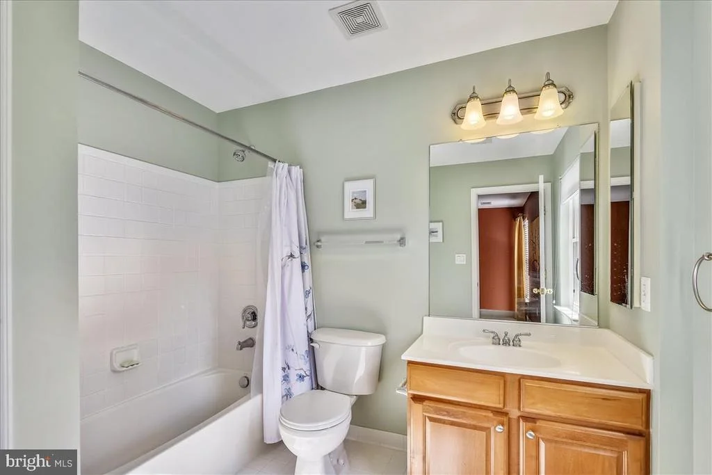 Photo of 25861 SPRING FARM CIRCLE