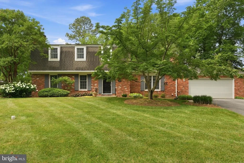 Photo of 1740 LONG GREEN DRIVE