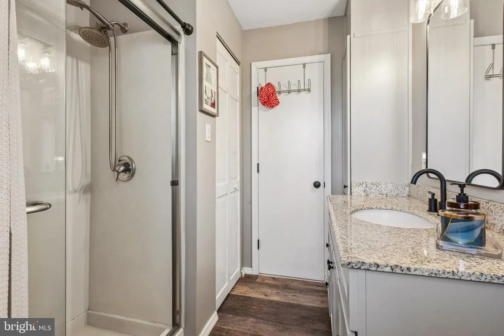 Photo of 469 WINDSOR DRIVE